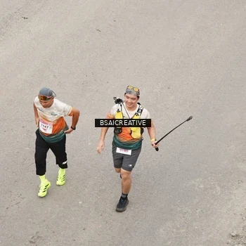 Runner Photo 8685875