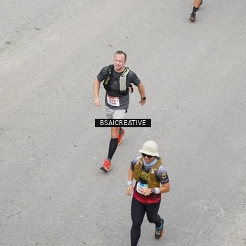 Runner Photo 8685951