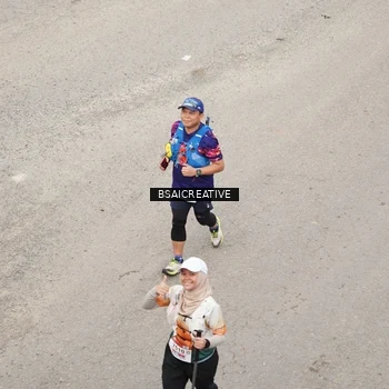 Runner Photo 8686143