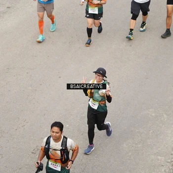 Runner Photo 8686197