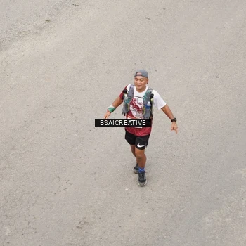 Runner Photo 8686235