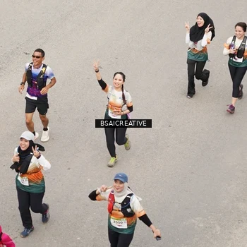 Runner Photo 8686301