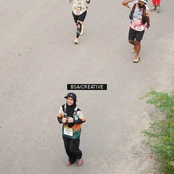Runner Photo 8686354
