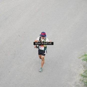 Runner Photo 8686405