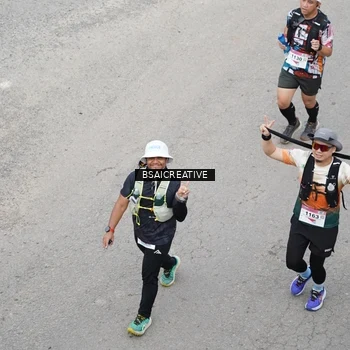 Runner Photo 8686421