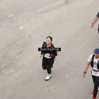 Runner Photo 8686431