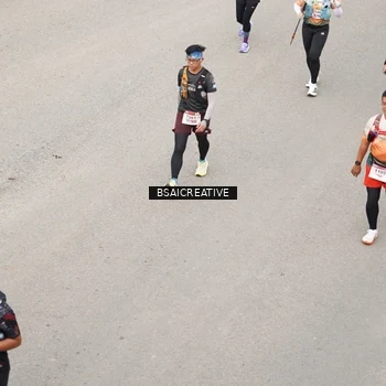 Runner Photo 8686482