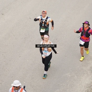 Runner Photo 8686639