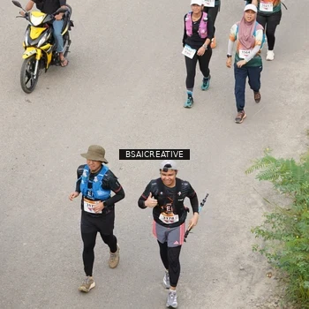 Runner Photo 8686676