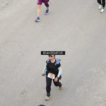 Runner Photo 8687001