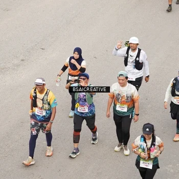 Runner Photo 8687041