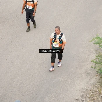 Runner Photo 8687053