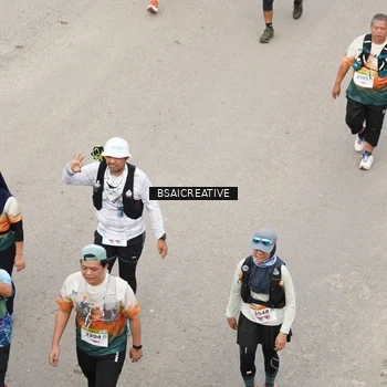 Runner Photo 8687054