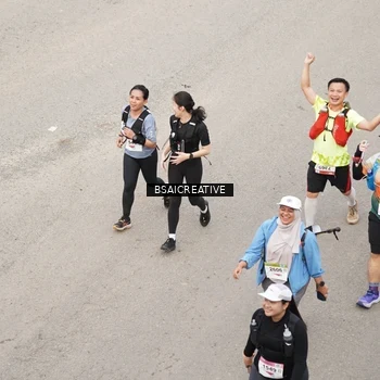 Runner Photo 8687257