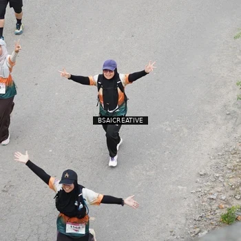 Runner Photo 8687370