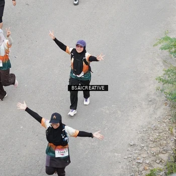 Runner Photo 8687372