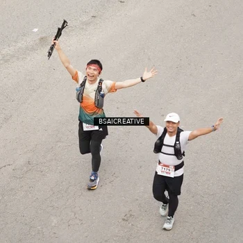 Runner Photo 8687422
