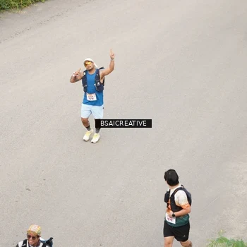 Runner Photo 8687591