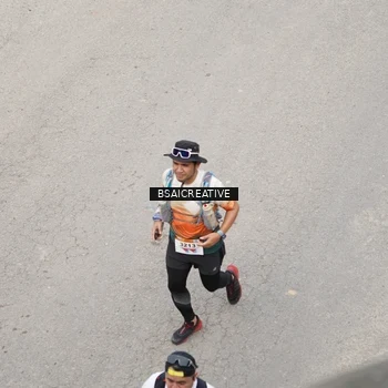 Runner Photo 8687671