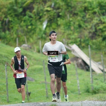 Runner Photo 8701638