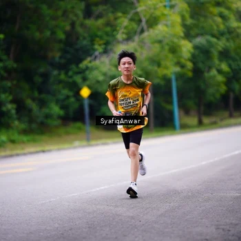 Runner Photo 8705510
