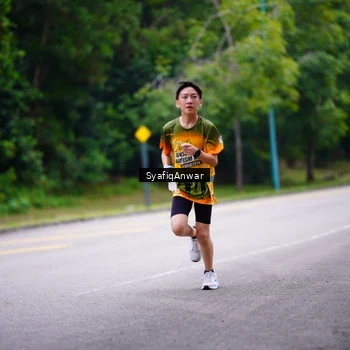 Runner Photo 8705513