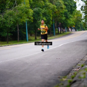 Runner Photo 8705514