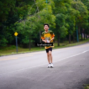 Runner Photo 8705515