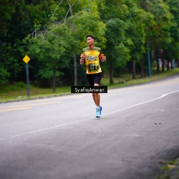 Runner Photo 8705517