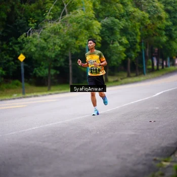 Runner Photo 8705519