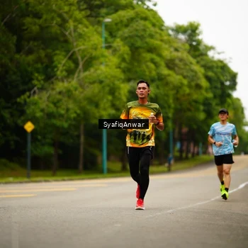 Runner Photo 8705912