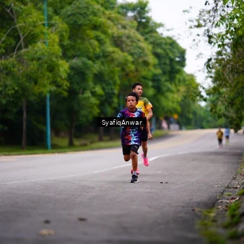 Runner Photo 8705929