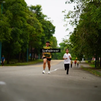 Runner Photo 8705957