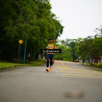 Runner Photo 8706048