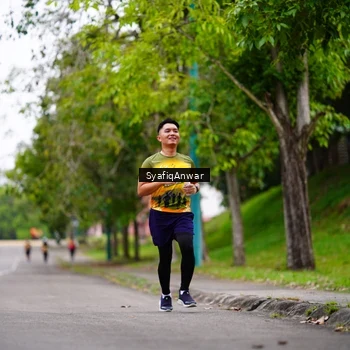 Runner Photo 8706049