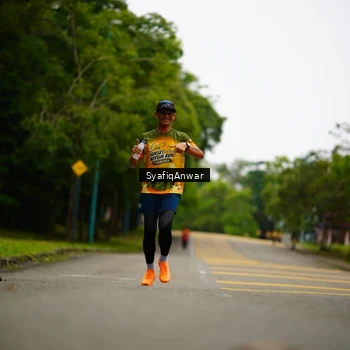 Runner Photo 8706054