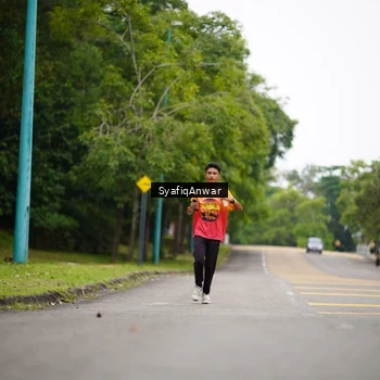 Runner Photo 8706055