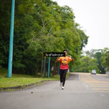 Runner Photo 8706067