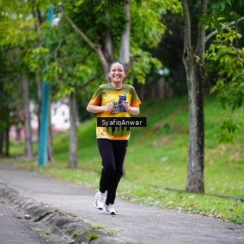 Runner Photo 8706083