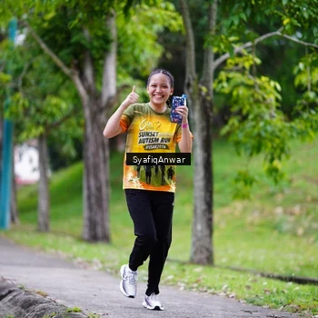 Runner Photo 8706086