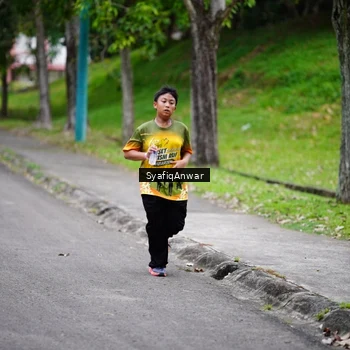 Runner Photo 8706108