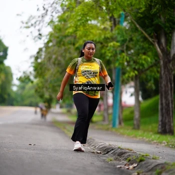 Runner Photo 8706112