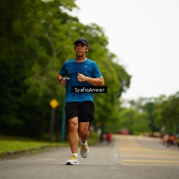 Runner Photo 8706148