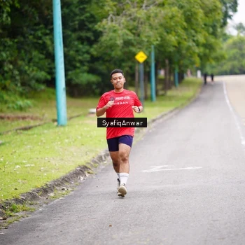 Runner Photo 8706154