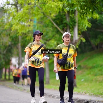 Runner Photo 8706172