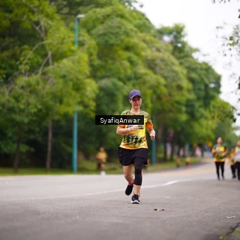 Runner Photo 8706174