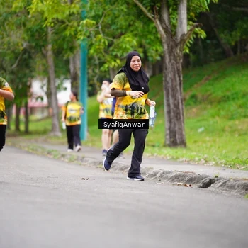 Runner Photo 8706176