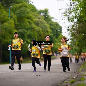 Runner Photo 8706186