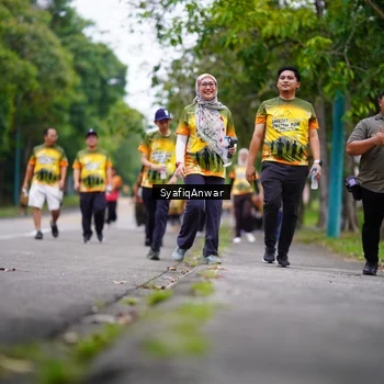Runner Photo 8706204