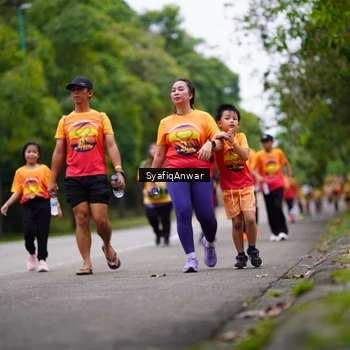 Runner Photo 8706240